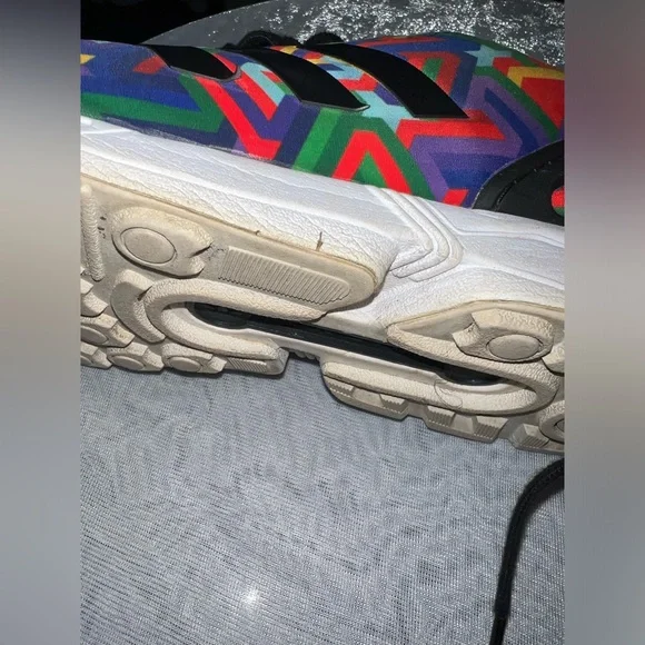 Adidas ZX Flux Torsion sneakers in a multi-color "Art Mosaic Rainbow" print - Picture 12 of 16
